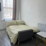 1-Bedroom Flat In London